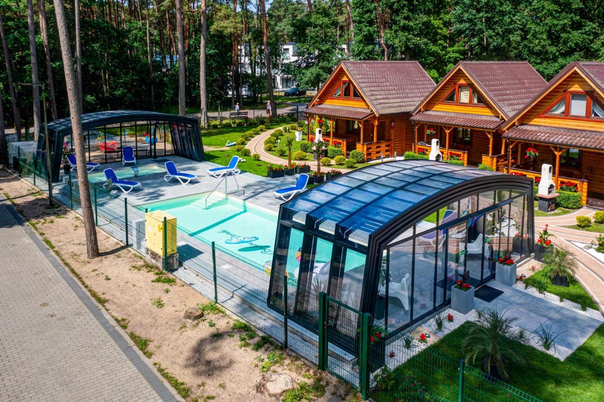 Bajkowe Domki Pobierowo Exterior photo